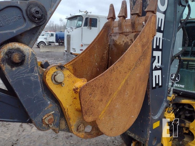 2010-deere-310j-image-26