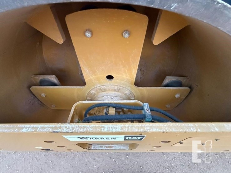 2013-caterpillar-cs56b-image-28