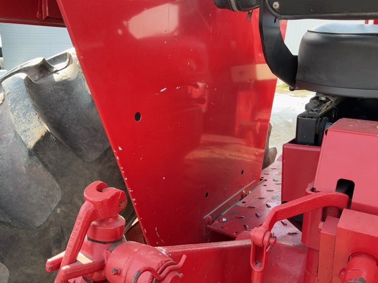 1970-ih-farmall-856-tractor-image-33