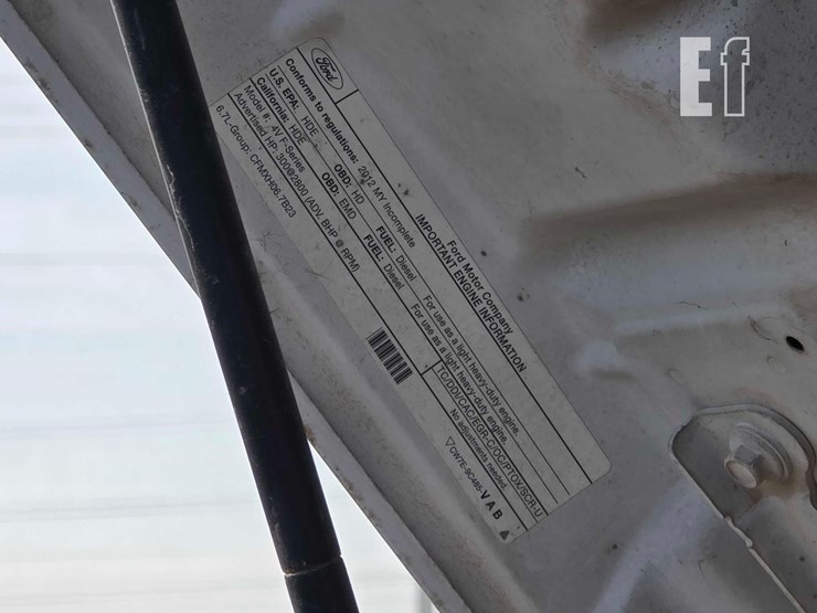 2012-ford-f550-image-17