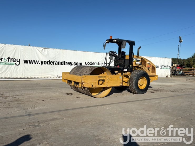 2016-caterpillar-cs54b-image-2