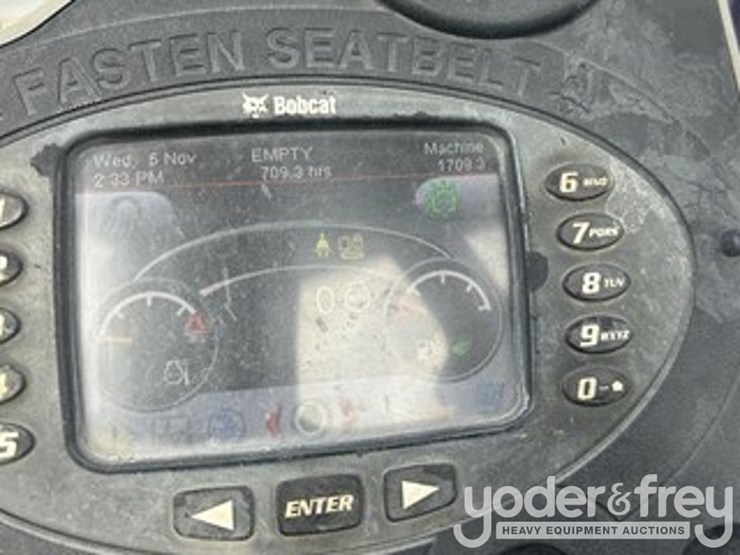 2017-bobcat-e32i-image-12