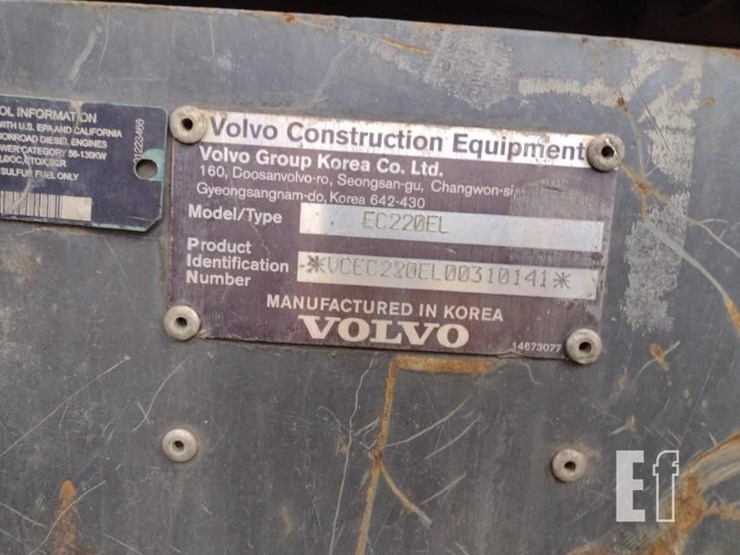 2015-volvo-ec220e-lr-image-5