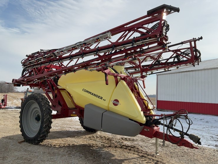 2024-hardi-commander-45-pull-type-sprayer-image-6
