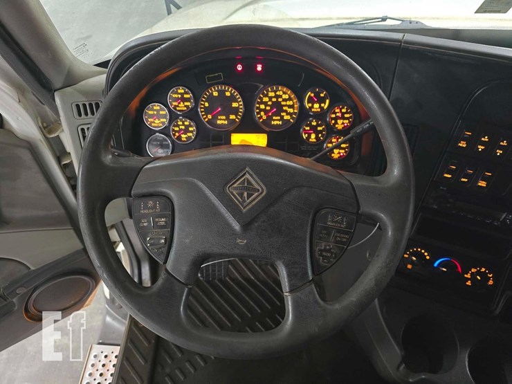 2012-international-prostar-image-15