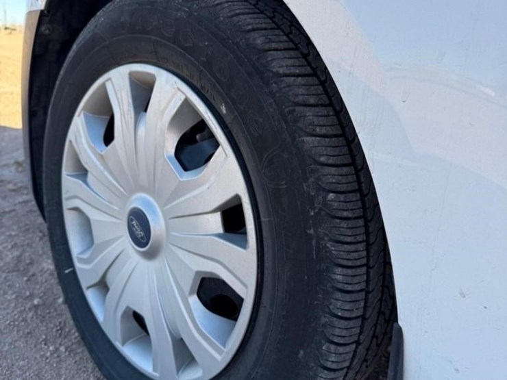 2019-ford-transit-connect-image-18