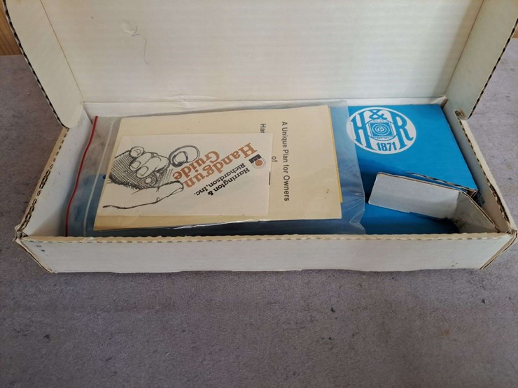 harrington-&-richardson-model-999-sportsman-.22-lr-da-revolver-image-11