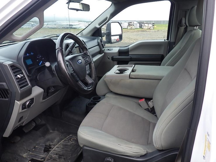 2017-ford-f250-image-16