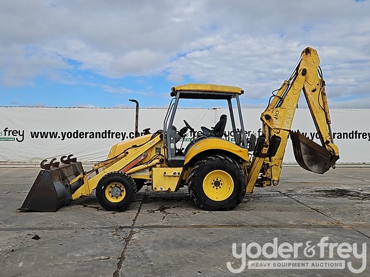 new-holland-lb110-image-3