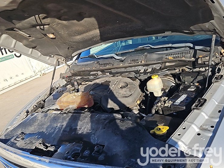 2016-dodge-ram-1500-image-19