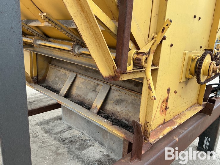 10’-x-8’-stationary-roller-mill-hopper-image-10