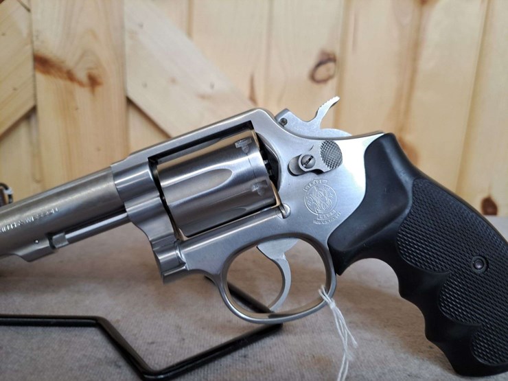 smith-&-wesson-model-65-3-.357-magnum-da-revolver-image-3