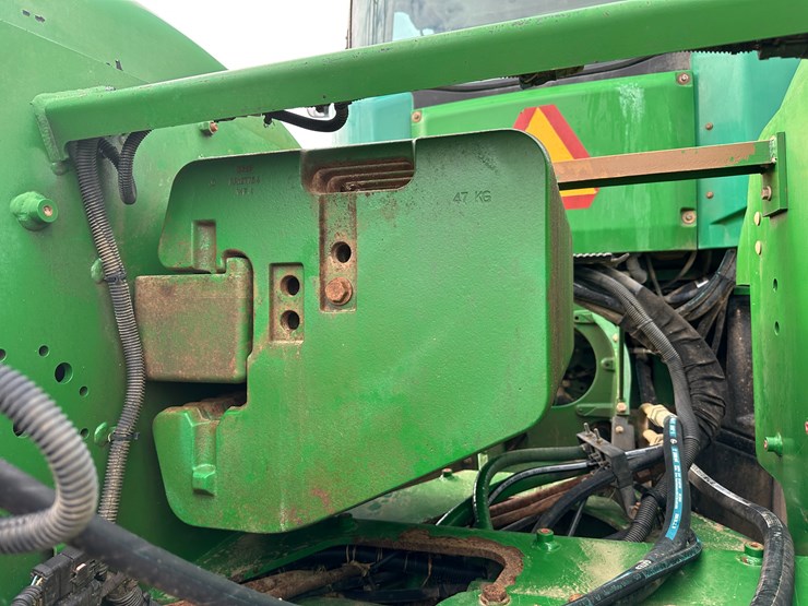 2013-john-deere-9560r-image-54