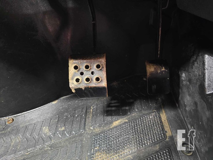 2022-polaris-pro-xd-fs-diesel-crew-image-11