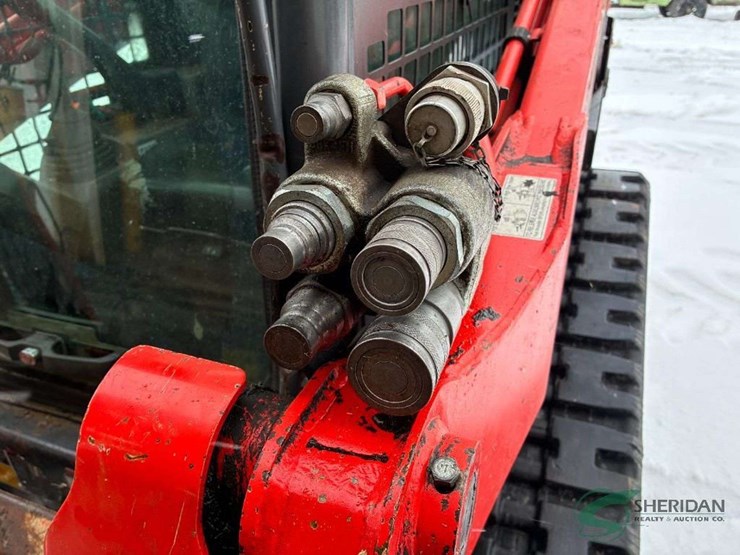 2024-kubota-svl75-2-image-15