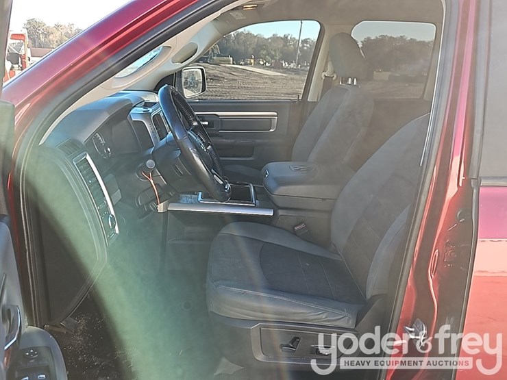 dodge-ram-1500-image-21