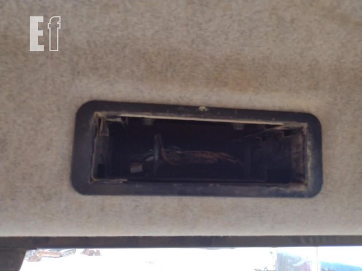 2003-volvo-a40d-image-11