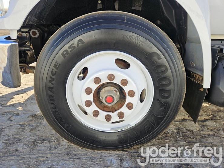 2019-ford-f750-image-13