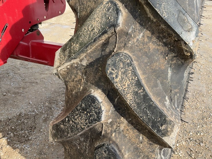 2024-hardi-commander-45-pull-type-sprayer-image-27