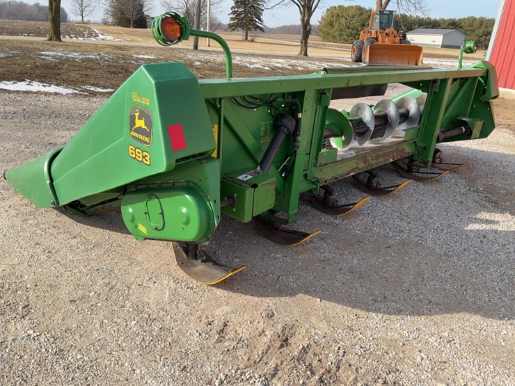 john-deere-693-image-15