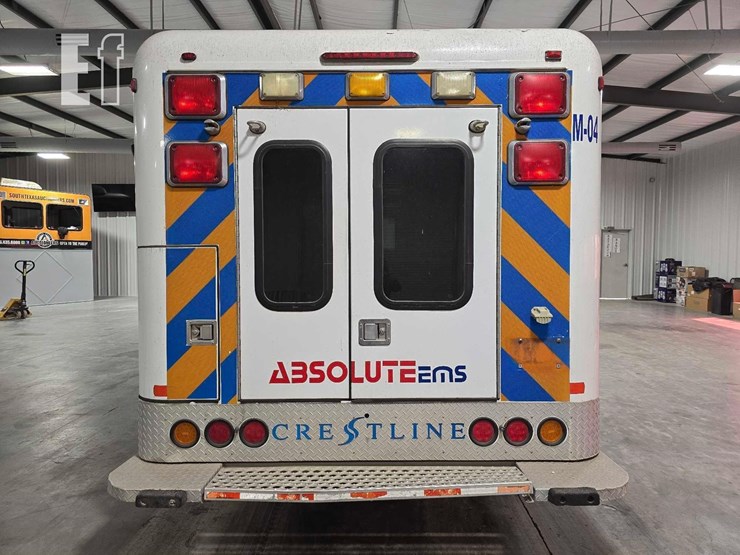 2019-ford-e350-sd-image-8