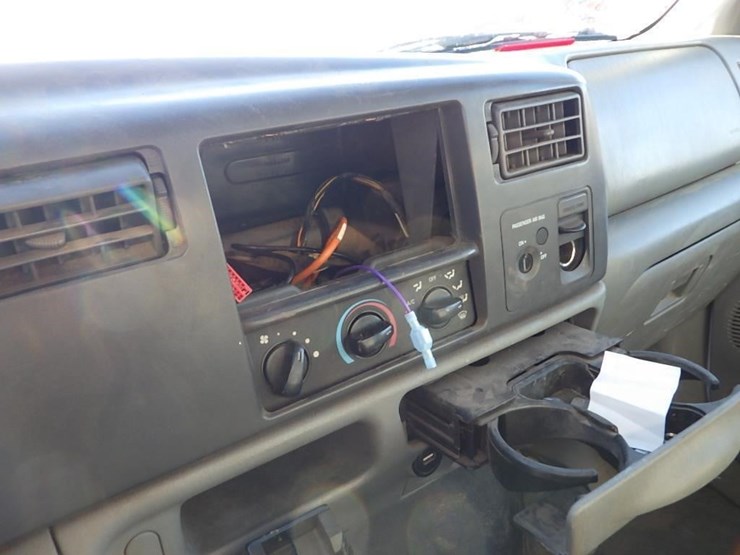 2004-ford-f550-image-20