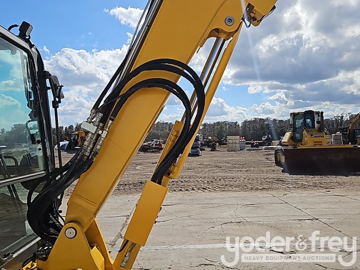 2024-komatsu-pc55mr-image-15