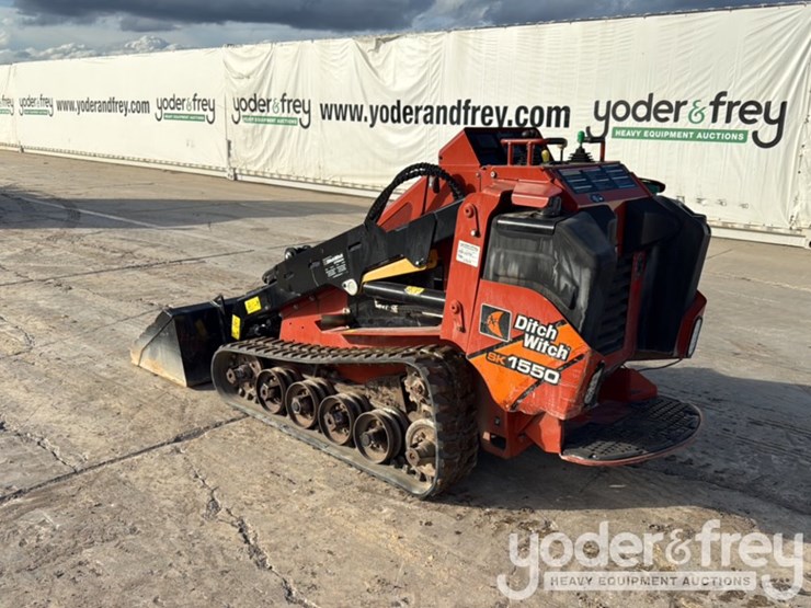 2021-ditch-witch-sk1550-image-4