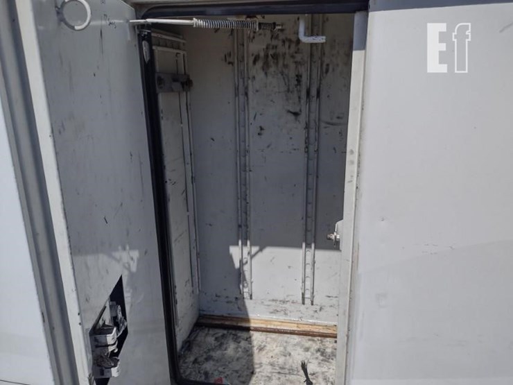 2008-international-durastar-4300-image-29