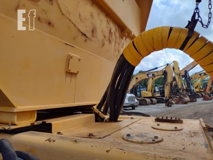 2003-volvo-a40d-image-33