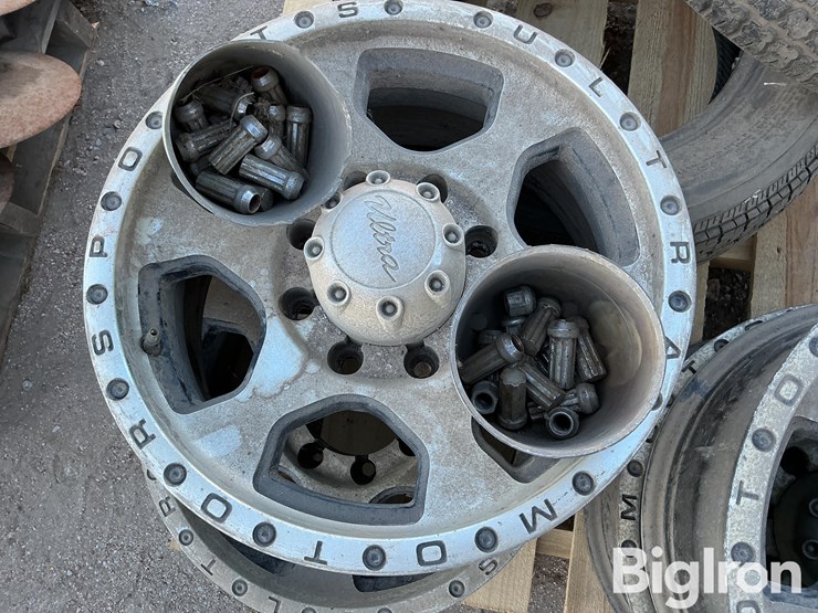 ultra-motorsports-17x9-aluminum-8-bolt-rims-image-11