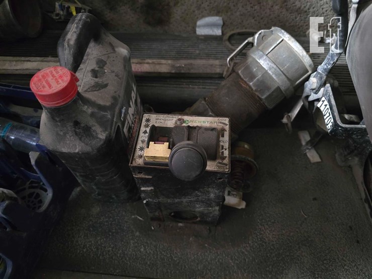 2007-mack-chn613-image-19