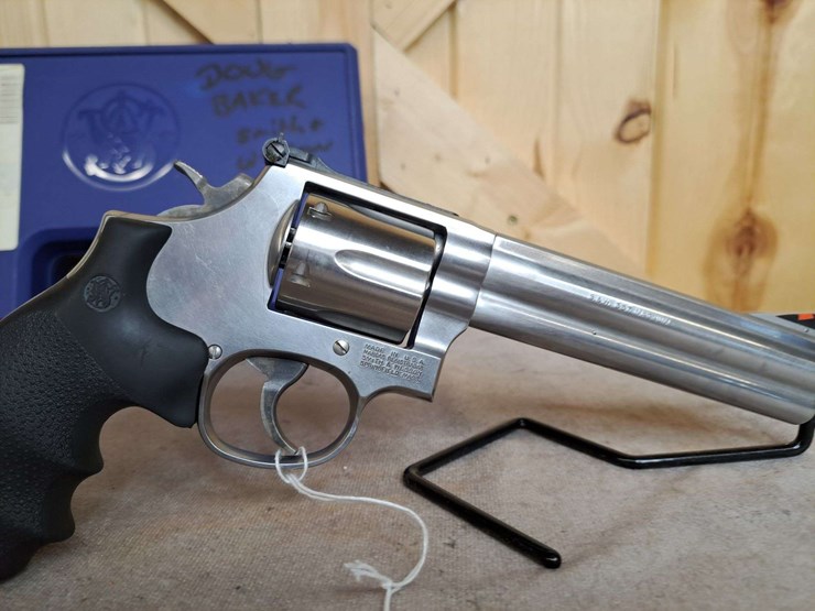 smith-&-wesson-model-686-.357-magnum-da-revolver-image-16