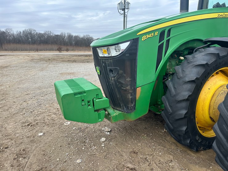 2010-john-deere-8345r-image-37