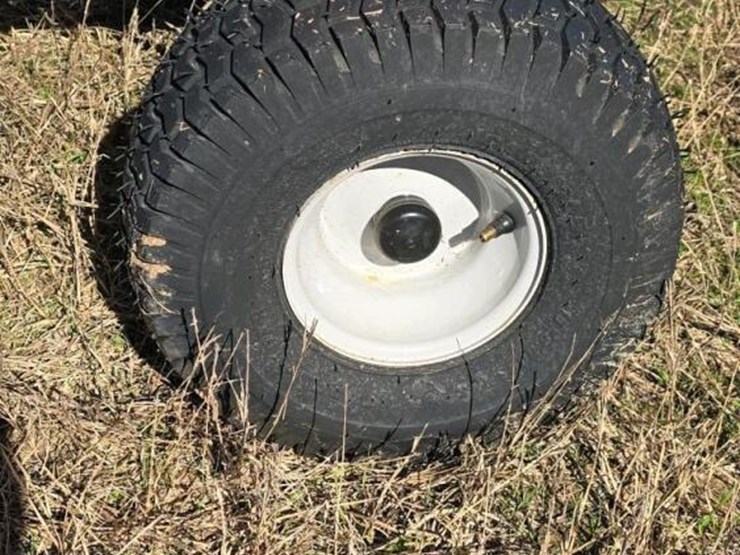 husqvarna-tractor,-s/n-45005-w/-trailer:-23hp-image-3