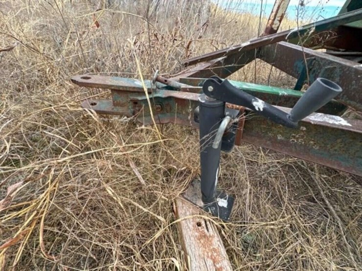 pull-type-grain-cart/feed-wagon-image-11