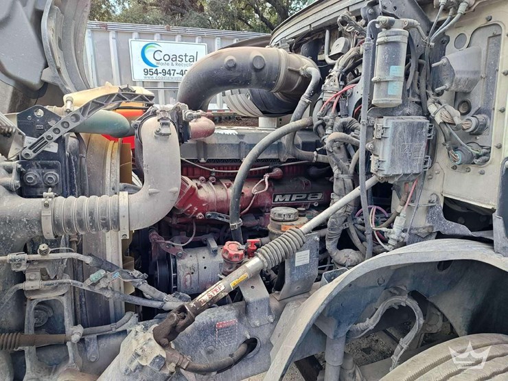 2020-mack-anthem-t/a-wet-kit-day-cab-truck-tractor-image-9