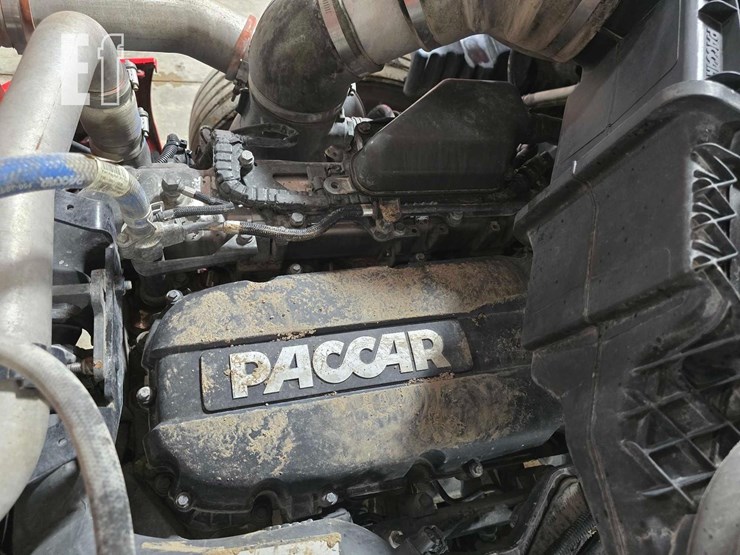 2020-kenworth-t680-image-19