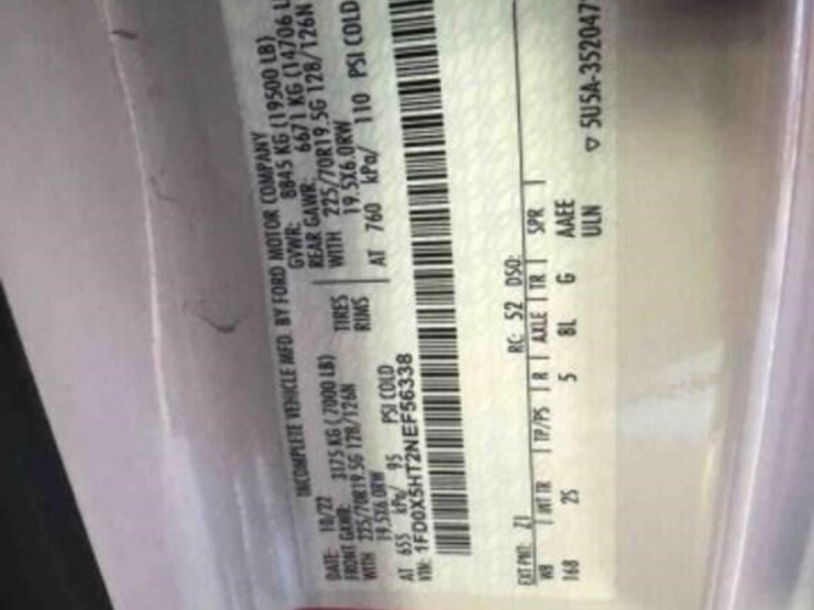 2022-ford-f550-xlt-image-26