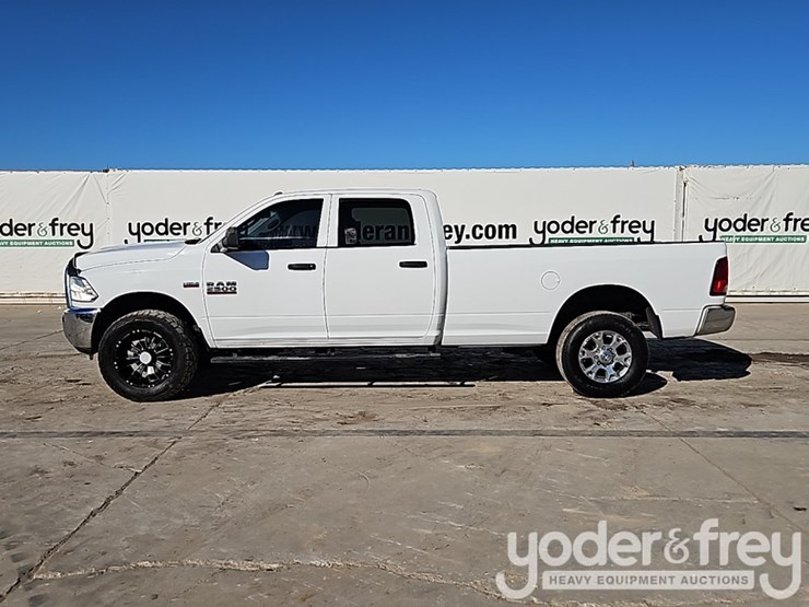 2014-dodge-ram-2500-image-3