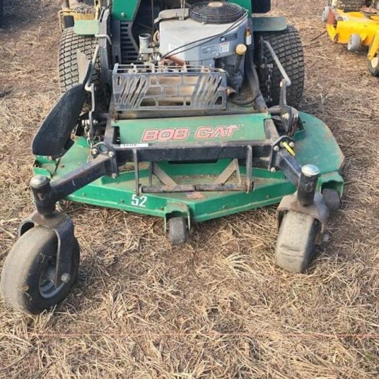 BOBCAT STAND BEHIND MOWER, S/N 91252000149: 52"