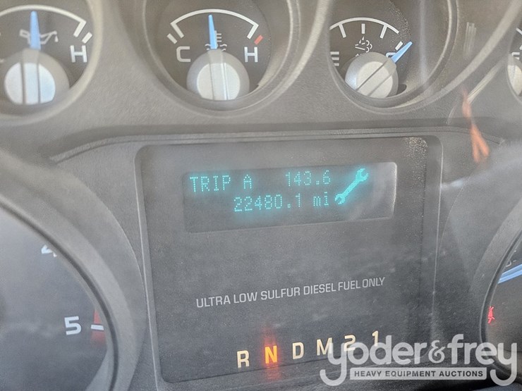 2019-ford-f750-image-32