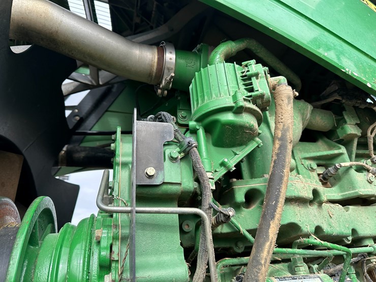 2013-john-deere-9560r-image-59