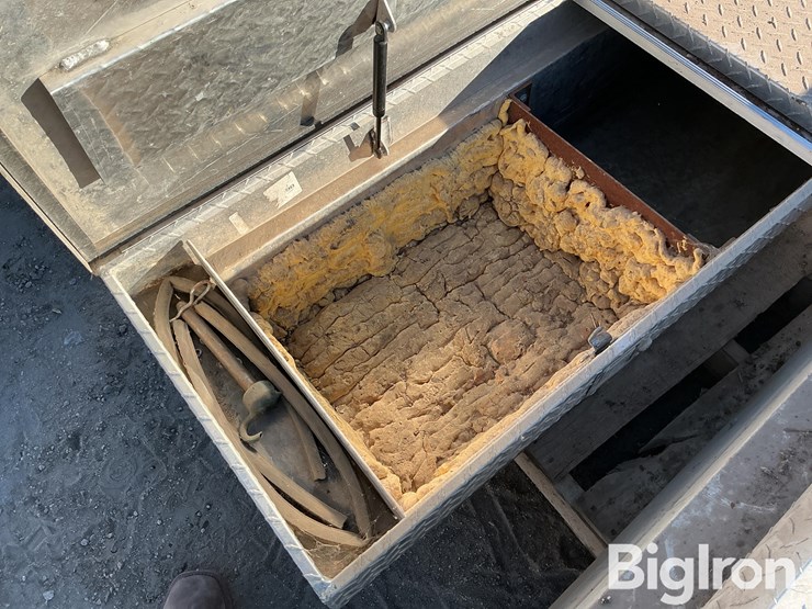 aluminum-pickup-toolboxes-image-16