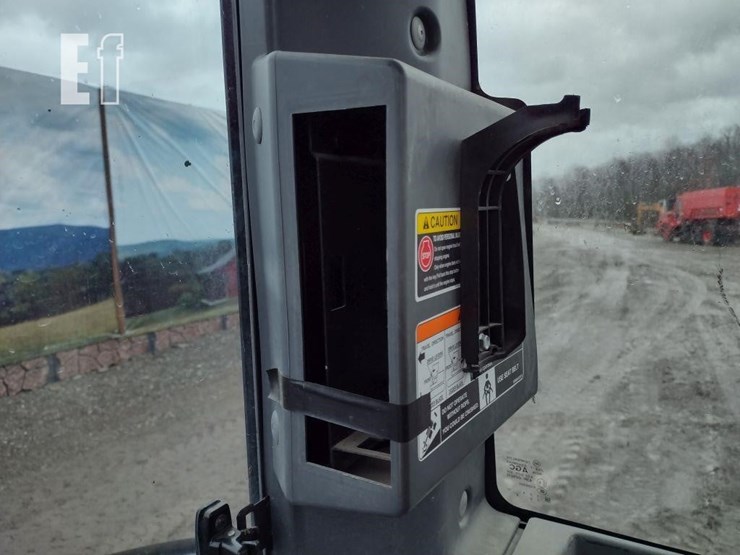 kubota-kx040-4-image-10