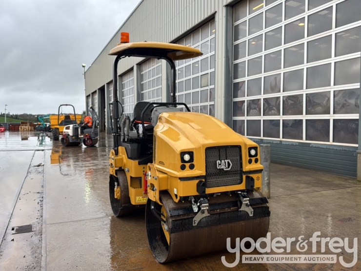 2024-caterpillar-cb2.7-image-7