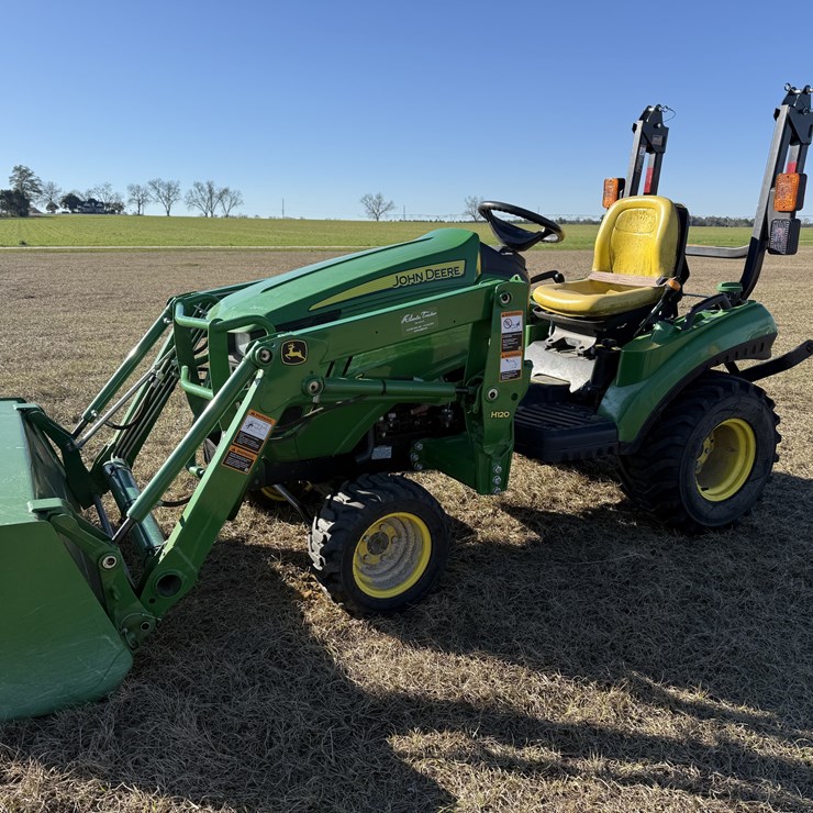 JOHN DEERE 1023E