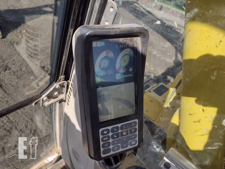 kobelco-sk230sr-lc-5-image-7