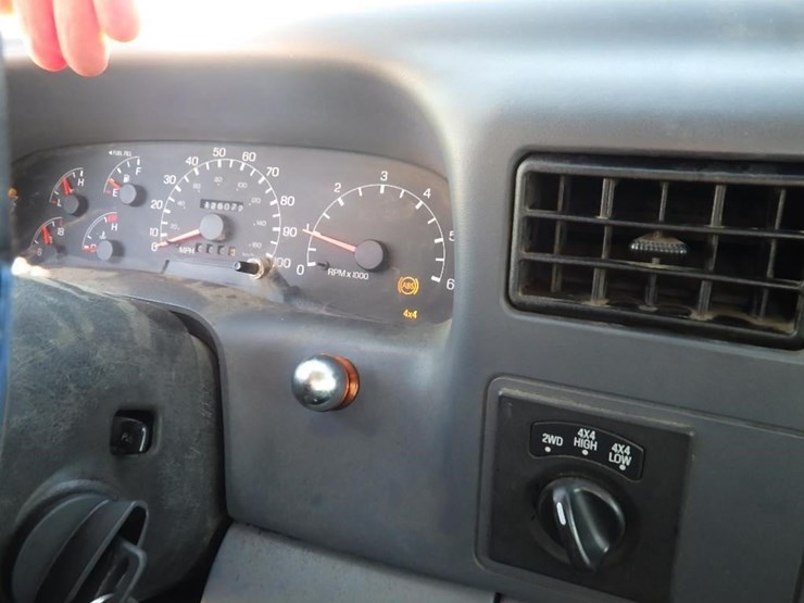 1999-ford-f350-image-27