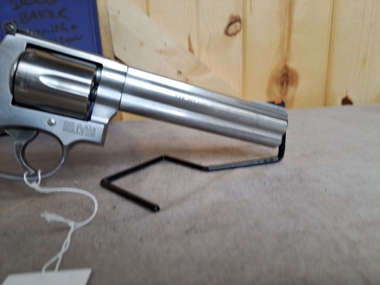 smith-&-wesson-model-686-.357-magnum-da-revolver-image-17